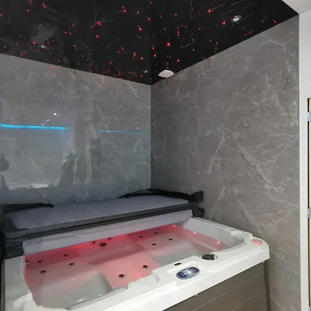 Apartmán L'etoile Jacuzzi Detente & Confort